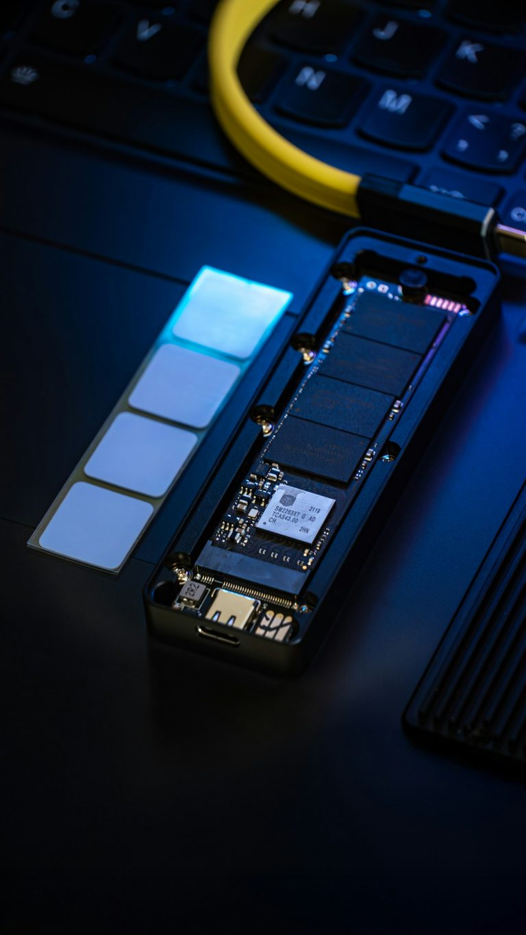 Ổ SSD và các chip nhớ